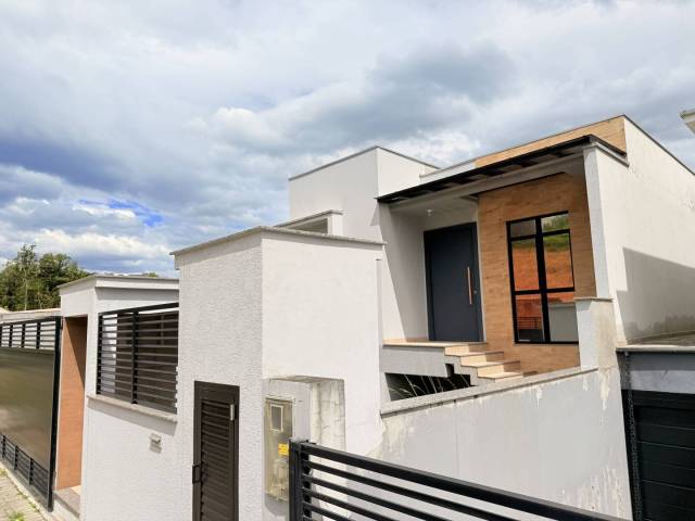 #62 - Casa para Venda em Timbó - SC - 1