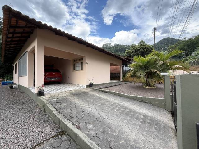 #112 - Casa para Venda em Rodeio - SC - 1