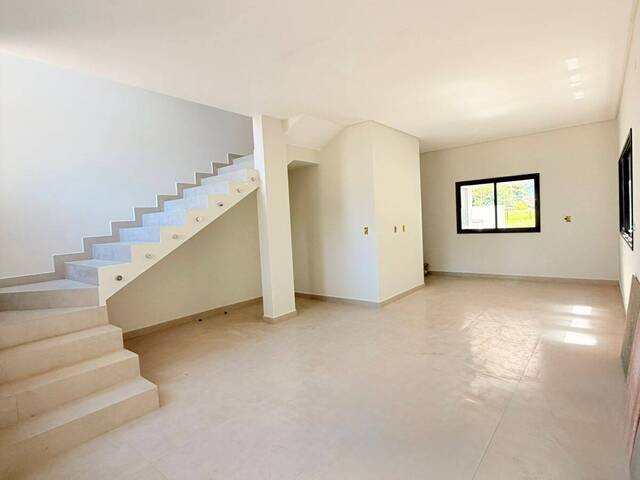 #Z17 - Sobrado para Venda em Timbó - SC - 3