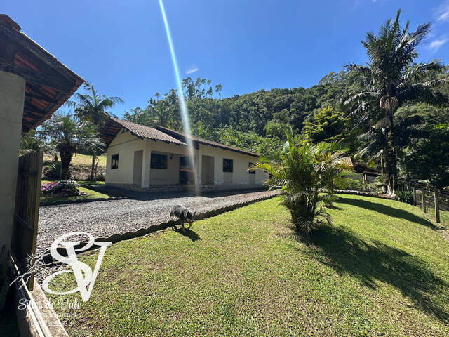 #D0291BN - Casa para Venda em Benedito Novo - SC - 2